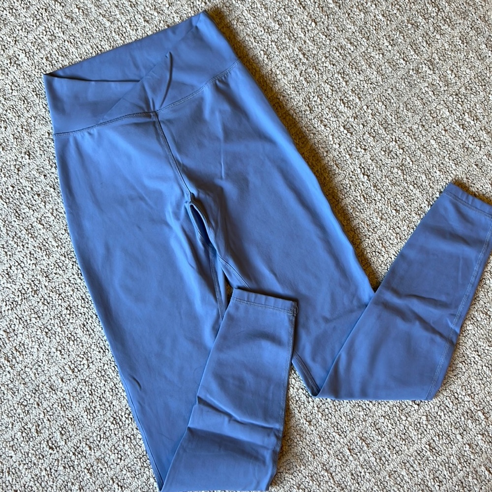Alphalete leggings